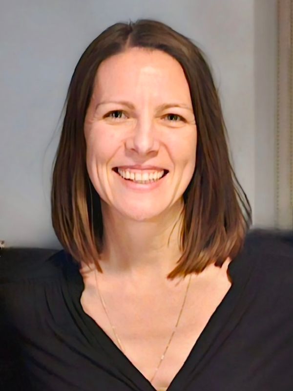 speaker photo
