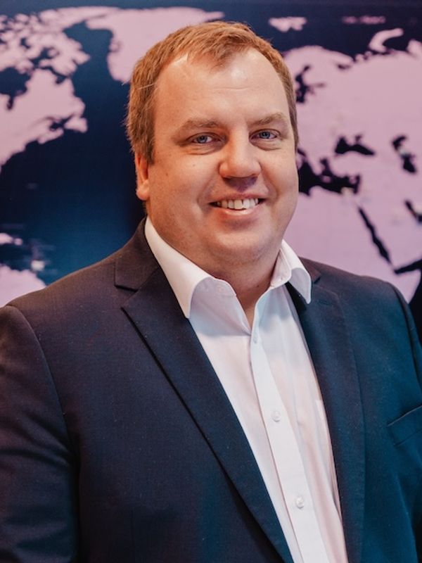 speaker photo