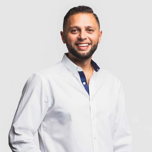 speaker photo
