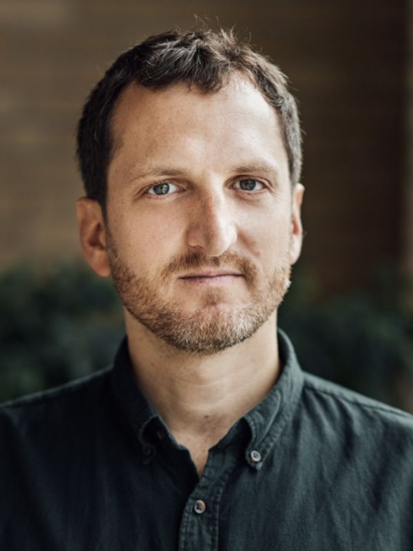 speaker photo