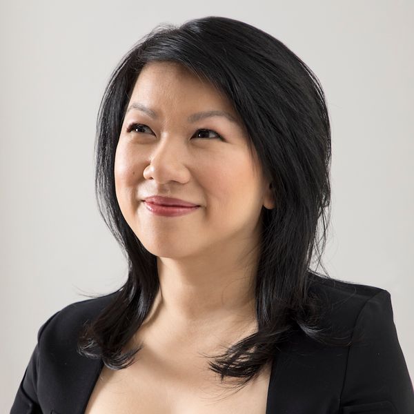 speaker photo