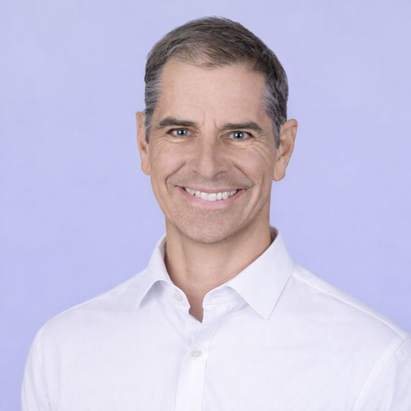 speaker photo