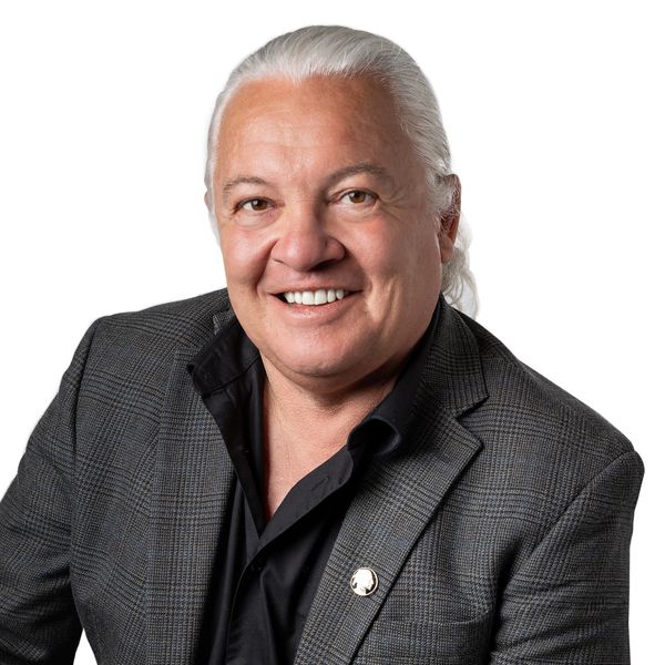 speaker photo