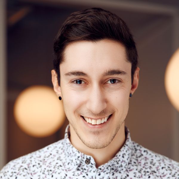 speaker photo
